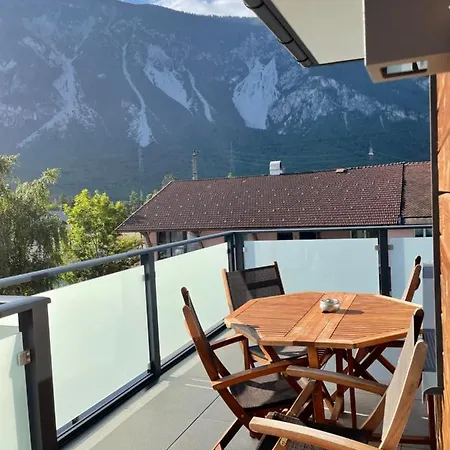 Caroline * Ötztal-Bahnhof