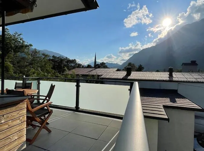 Caroline * Ötztal-Bahnhof