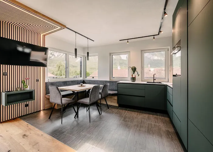 Caroline Ötztal-Bahnhof